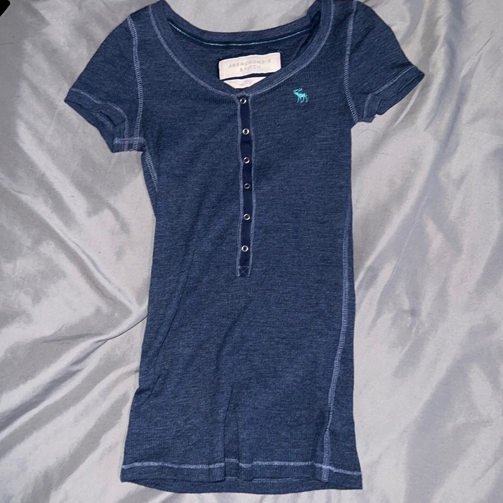 Abercrombie & fitch small early 2000s vintage shirt navy blue